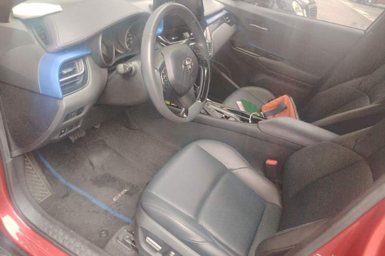 Used Toyota C-HR 2020 2.0L Luxury Edition Left Front Seat