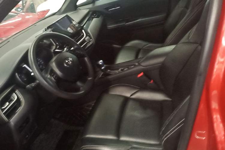 Used Toyota C-HR 2020 2.0L Comfort Edition Left Front Seat