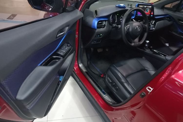 Used Toyota C-HR 2020 2.0L Leading Edition Left Front Seat