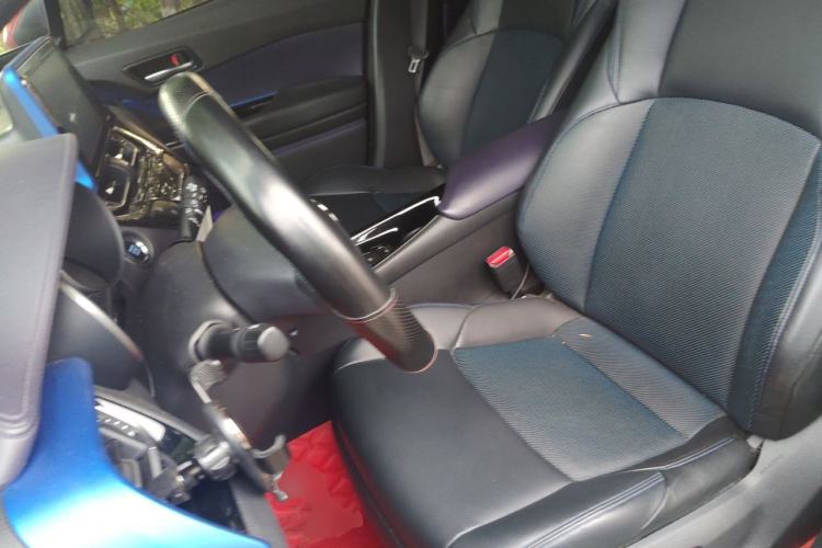 Used Toyota C-HR 2020 2.0L Leading Edition Left Front Seat