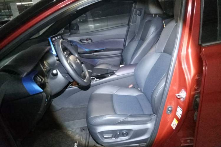 Used Toyota C-HR 2020 2.0L Leading Edition Left Front Seat