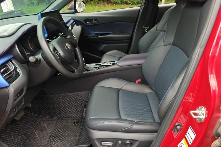 Used Toyota C-HR 2020 2.0L Leading Edition Left Front Seat