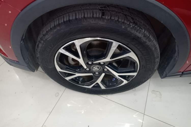 Used Toyota C-HR 2020 2.0L Leading Edition Left Front Wheel Hub
