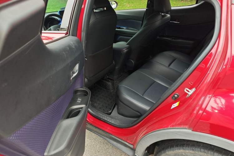 Used Toyota C-HR 2020 2.0L Leading Edition Left Rear Seat