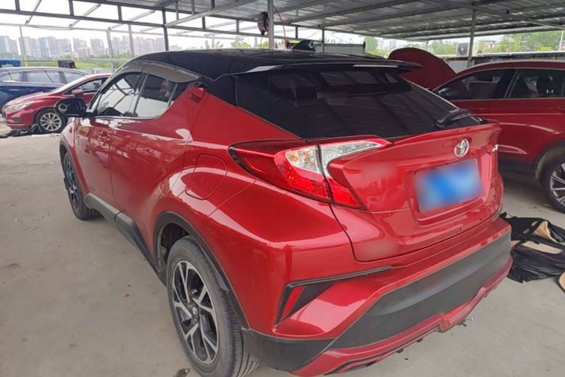 Used Toyota C-HR 2020 2.0L Leading Edition Rear Left 45 Deg