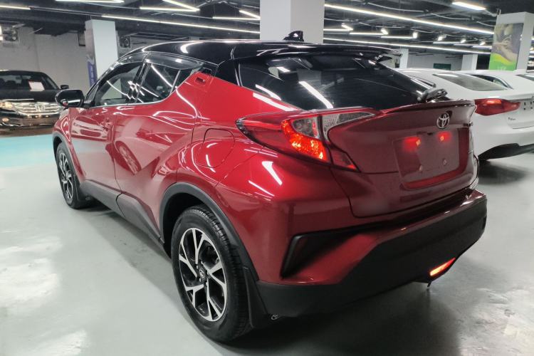 Used Toyota C-HR 2020 2.0L Leading Edition Rear Left 45 Deg