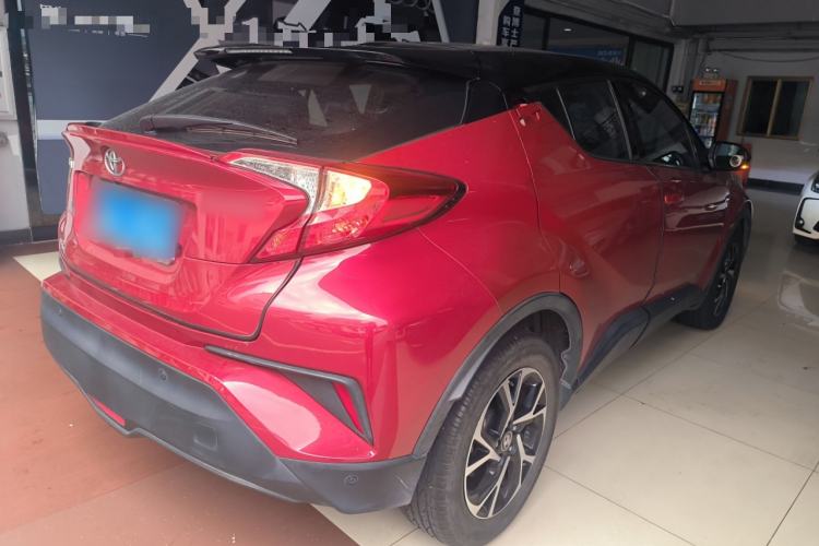 Used Toyota C-HR 2020 2.0L Leading Edition Rear Right 45 Deg