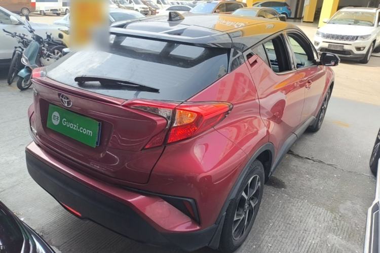 Used Toyota C-HR 2020 2.0L Leading Edition Rear Right 45 Deg