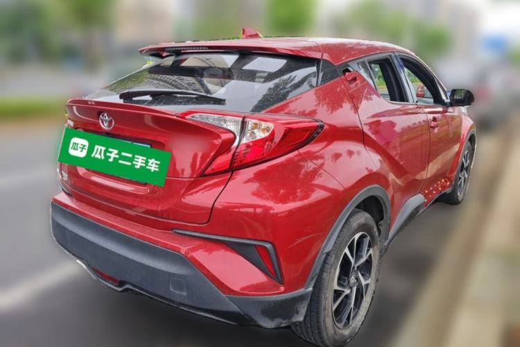 Used Toyota C-HR 2020 2.0L Leading Edition Rear Right 45 Deg