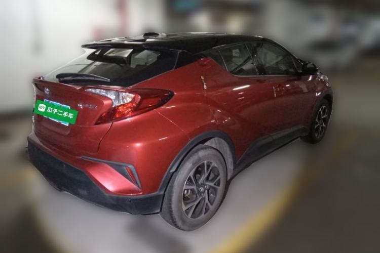 Used Toyota C-HR 2020 2.0L Leading Edition Rear Right 45 Deg