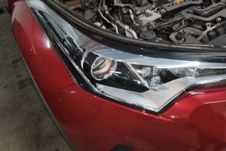 Used Toyota C-HR 2020 2.0L Leading Edition Right Front Headlight