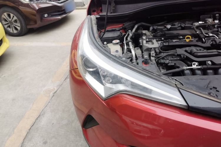 Used Toyota C-HR 2020 2.0L Leading Edition Right Front Headlight