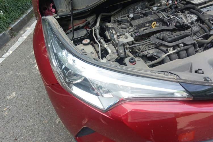 Used Toyota C-HR 2020 2.0L Leading Edition Right Front Headlight