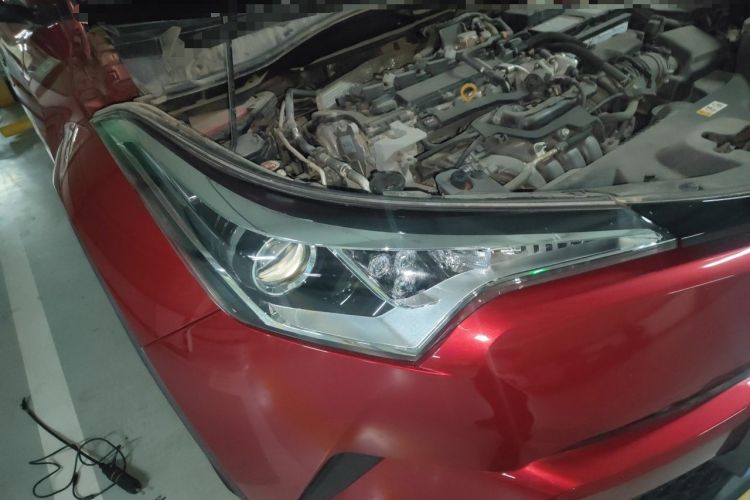 Used Toyota C-HR 2020 2.0L Leading Edition Right Front Headlight