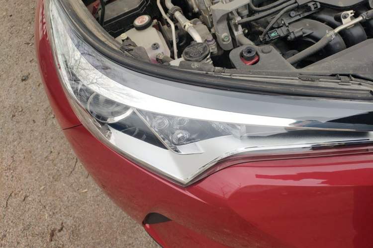 Used Toyota C-HR 2020 2.0L Luxury Edition Right Front Headlight