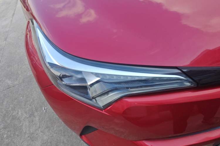 Used Toyota C-HR 2020 2.0L Luxury Edition Right Front Headlight