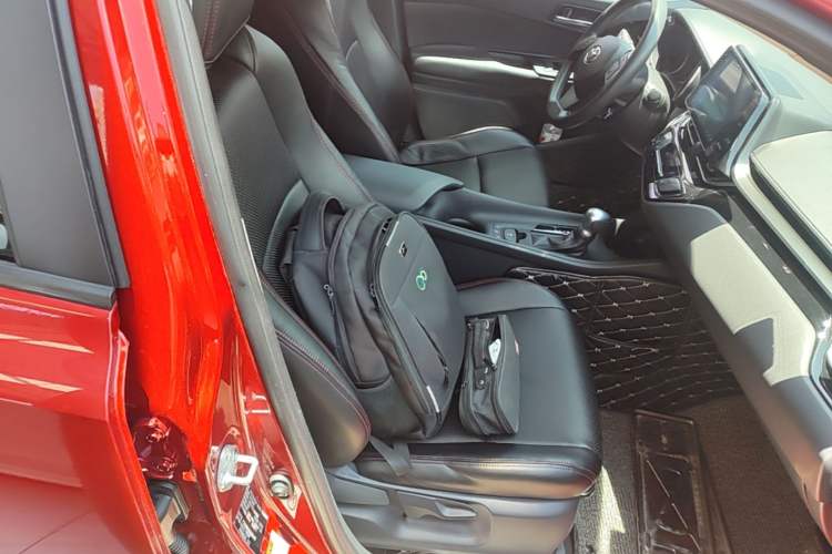 Used Toyota C-HR 2020 2.0L Comfort Edition Right Front Seat