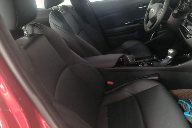 Used Toyota C-HR 2020 2.0L Leading Edition Right Front Seat