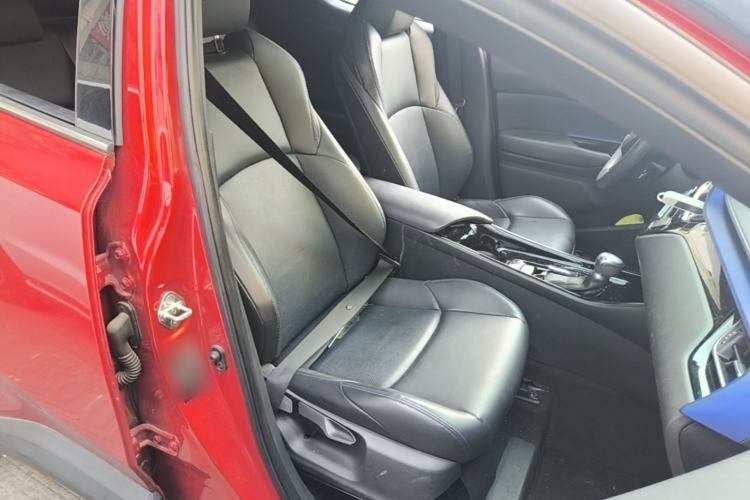 Used Toyota C-HR 2020 2.0L Leading Edition Right Front Seat