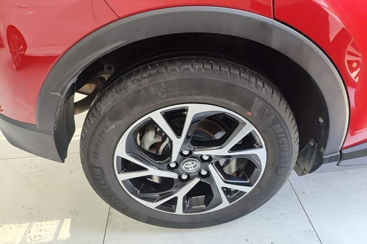 Used Toyota C-HR 2020 2.0L Comfort Edition Right Rear Wheel Hub