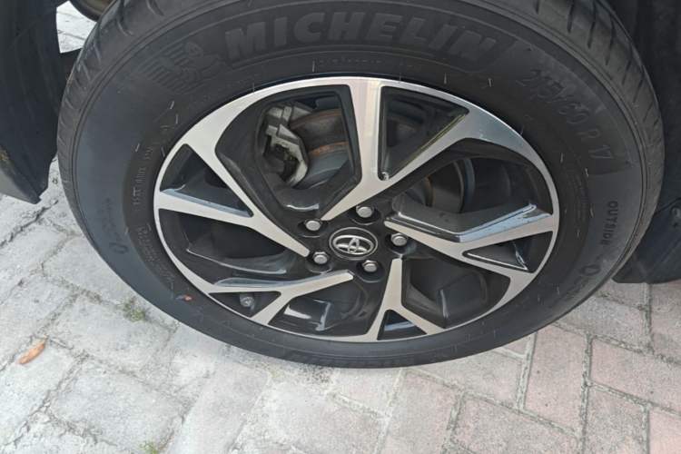 Used Toyota C-HR 2020 2.0L Leading Edition Right Rear Wheel Hub