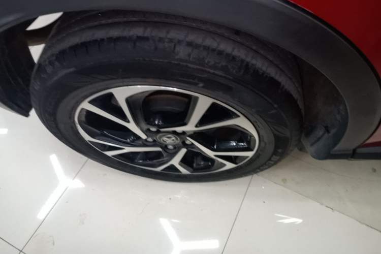 Used Toyota C-HR 2020 2.0L Leading Edition Right Rear Wheel Hub