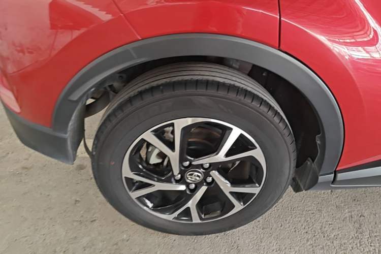 Used Toyota C-HR 2020 2.0L Leading Edition Right Rear Wheel Hub