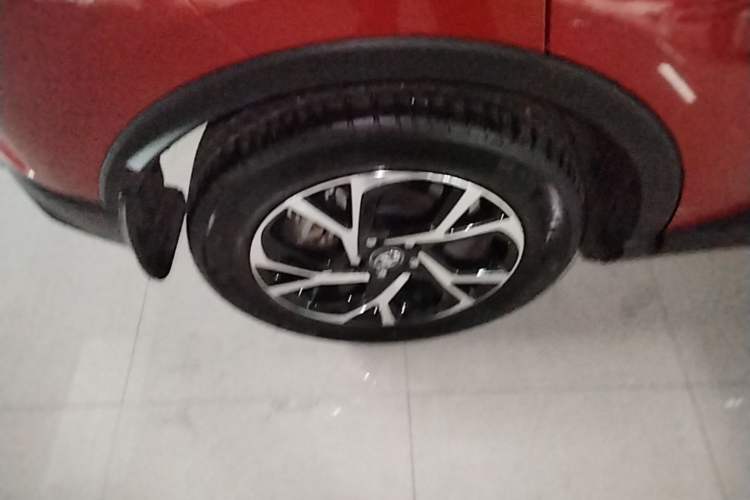 Used Toyota C-HR 2020 2.0L Leading Edition Right Rear Wheel Hub