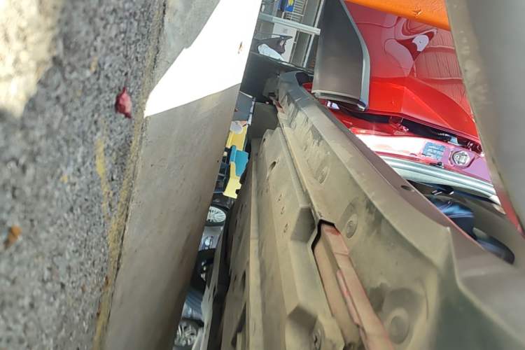 Used Toyota C-HR 2020 2.0L Comfort Edition Right Side Sill