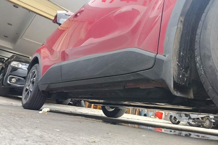 Used Toyota C-HR 2020 2.0L Leading Edition Right Side Sill