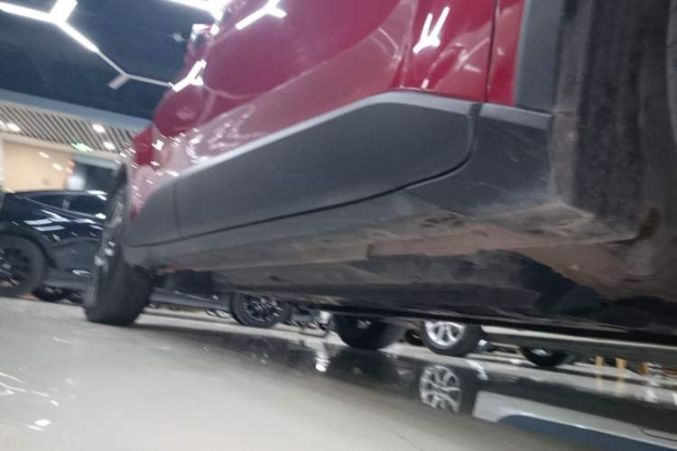Used Toyota C-HR 2020 2.0L Leading Edition Right Side Sill