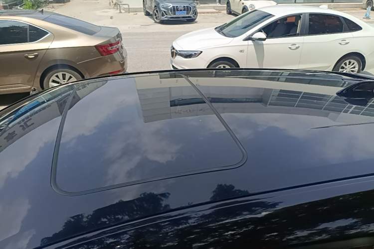 Used Toyota C-HR 2020 2.0L Leading Edition Roof