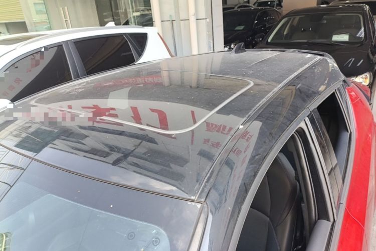 Used Toyota C-HR 2020 2.0L Leading Edition Roof