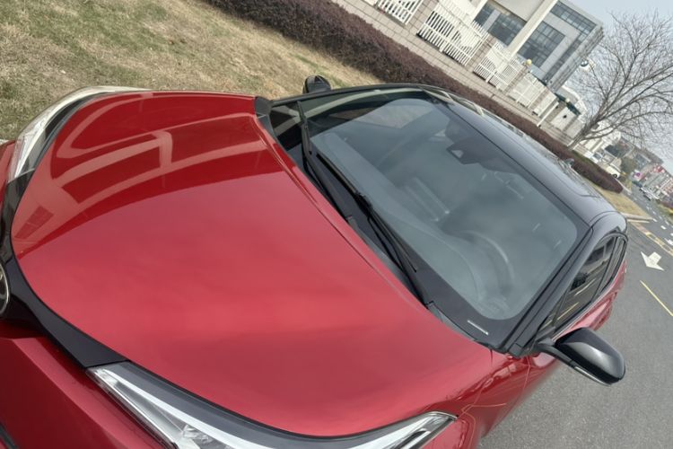 Used Toyota C-HR 2020 2.0L Leading Edition Roof