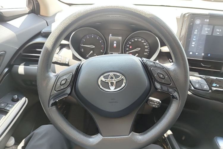 Used Toyota C-HR 2020 2.0L Comfort Edition Steering Wheel