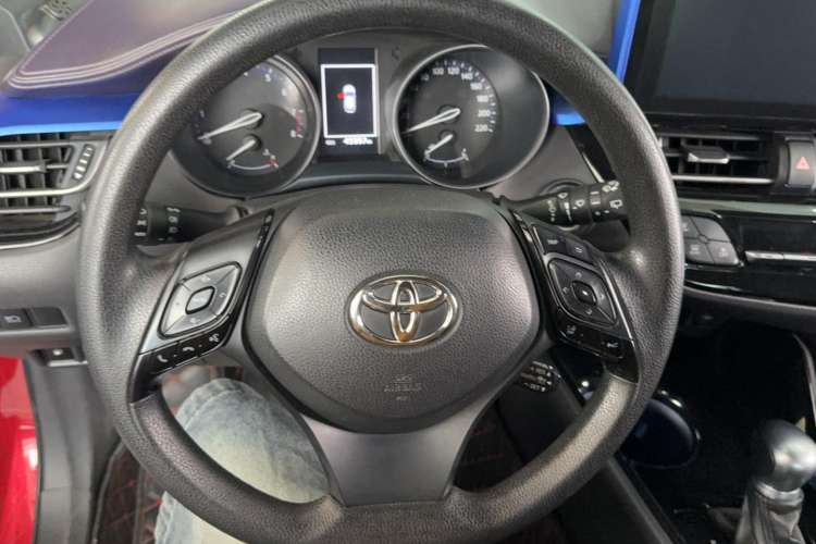 Used Toyota C-HR 2020 2.0L Leading Edition Steering Wheel