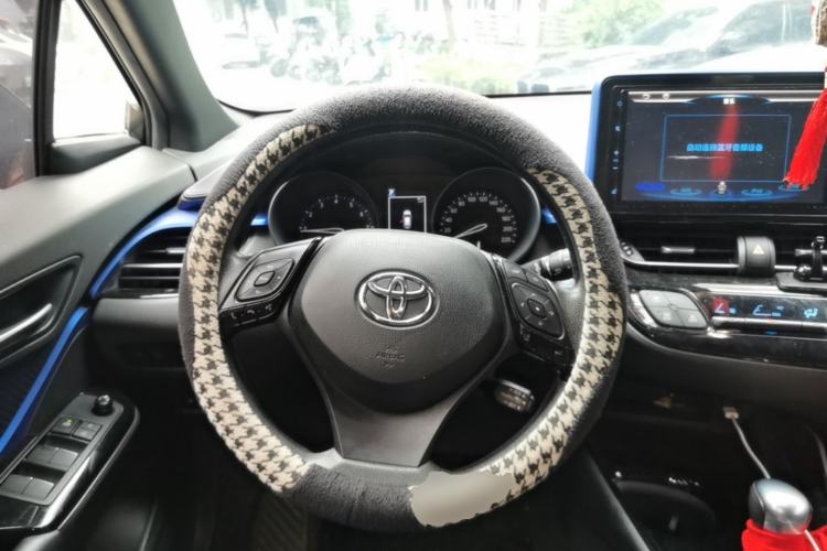Used Toyota C-HR 2020 2.0L Leading Edition Steering Wheel
