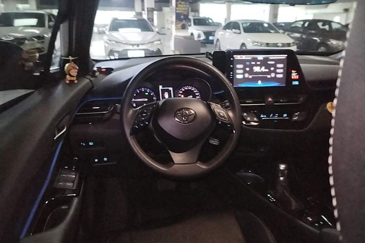 Used Toyota C-HR 2020 2.0L Leading Edition Steering Wheel
