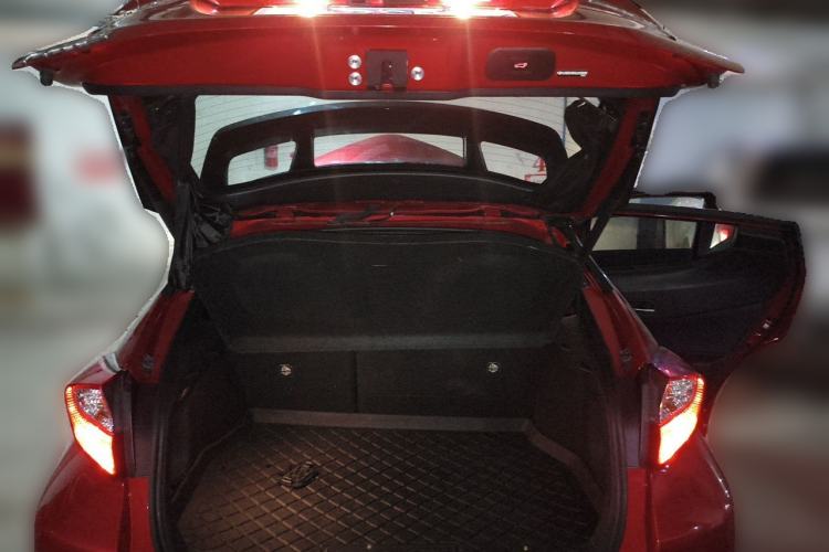 Used Toyota C-HR 2020 2.0L Leading Edition Trunk