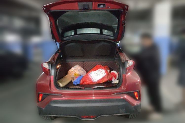 Used Toyota C-HR 2020 2.0L Leading Edition Trunk