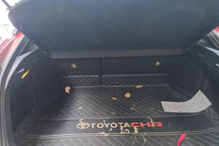 Used Toyota C-HR 2020 2.0L Leading Edition Trunk