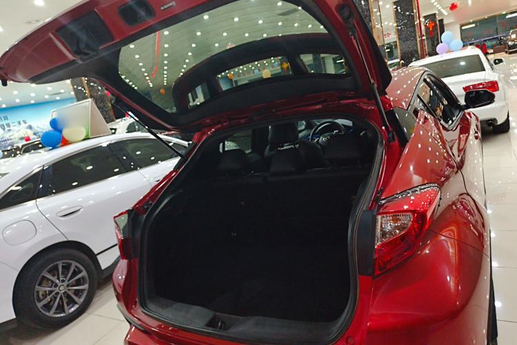 Used Toyota C-HR 2020 2.0L Leading Edition Trunk