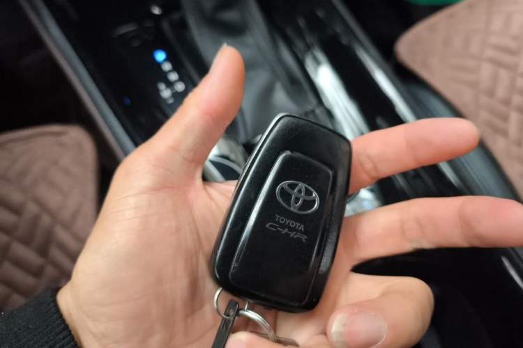Used Toyota C-HR 2020 2.0L Leading Edition Vehicle Key