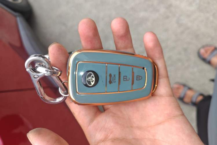 Used Toyota C-HR 2020 2.0L Luxury Edition Vehicle Key