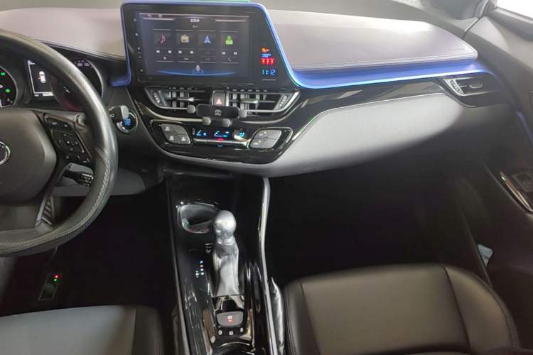 Used Toyota C-HR 2020 2.0L Leading Edition Audio And AC Panel