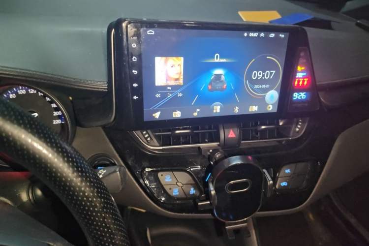 Used Toyota C-HR 2020 2.0L Comfort Edition Audio And AC Panel