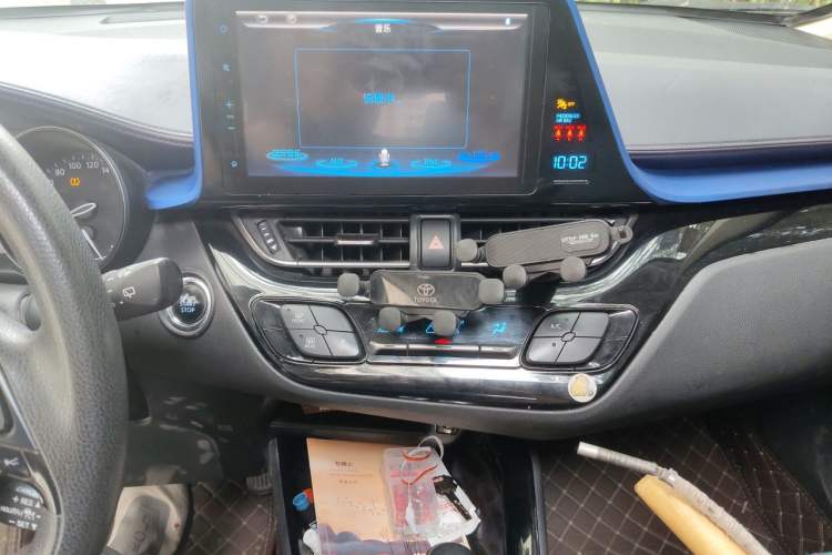 Used Toyota C-HR 2020 2.0L Leading Edition Audio And AC Panel