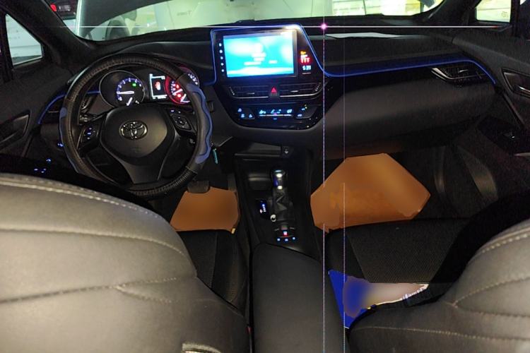 Used Toyota C-HR 2020 2.0L Elite Edition Center Console