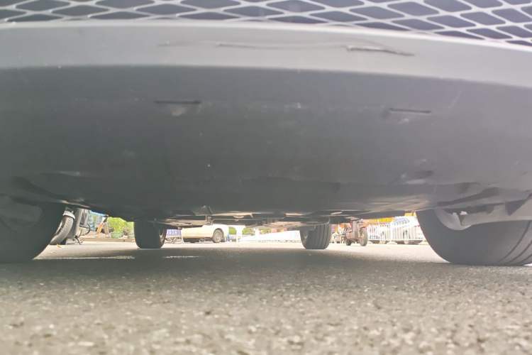 Used Toyota C-HR 2020 2.0L Leading Edition Chassis Front