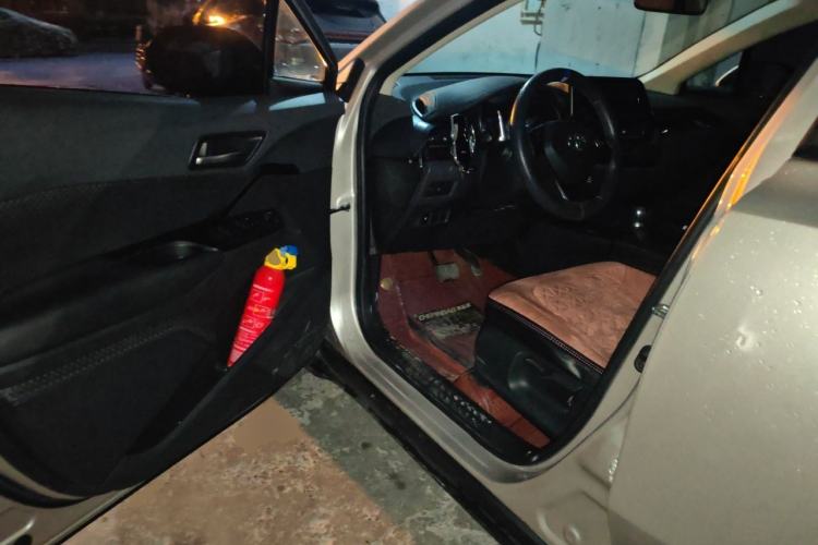 Used Toyota C-HR 2020 2.0L Comfort Edition Driver Seat